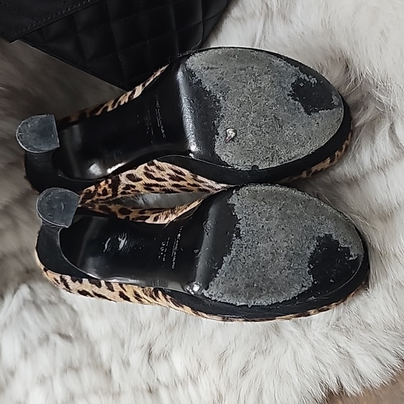 YVES Saint Laurant Leopard Tribute Two Pony High Heel Pumps Sz 38.5 - Picture 5 of 16